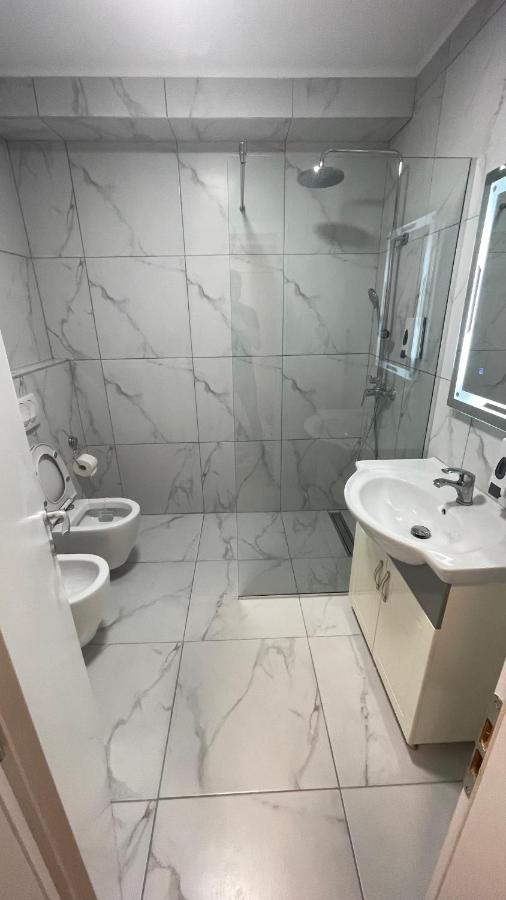 Johana Blloku Apartment In Amazing Location! Tirana Exterior photo