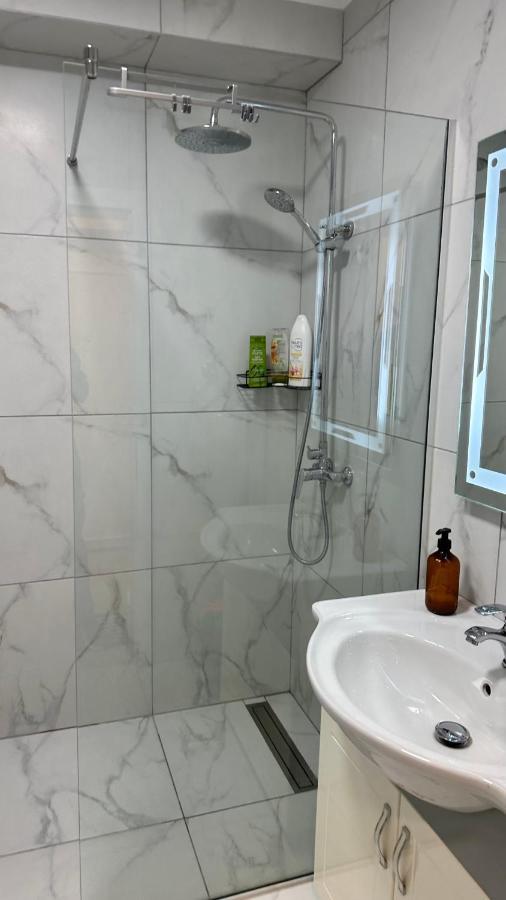 Johana Blloku Apartment In Amazing Location! Tirana Exterior photo